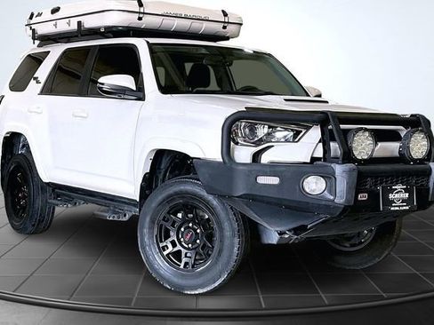 Used 2019 Toyota 4Runner TRD Off-Road Premium AWD/4WD image 14