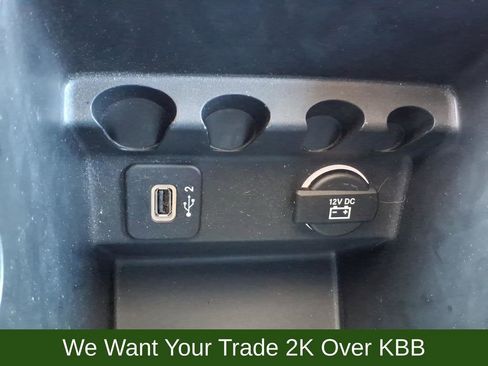 Used 2019 Jeep Cherokee Limited image 20