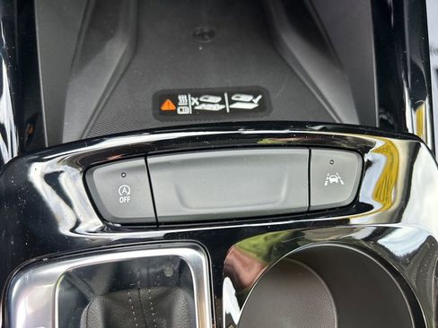 New 2026 Chevrolet Trax ACTIV w/ Sunroof Package image 11