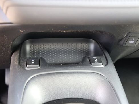 Used 2023 Toyota Corolla XLE FWD image 24