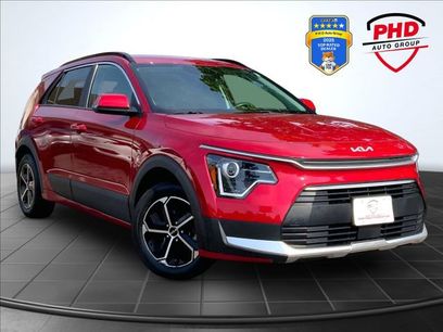 Used 2023 Kia Niro EX