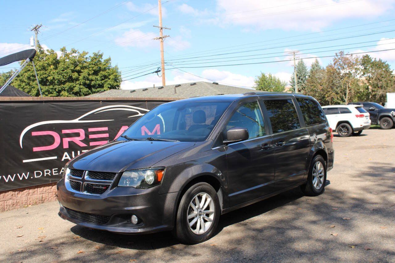 Used 2020 Dodge Grand Caravan SXT FWD image 1