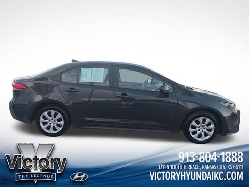 Used 2024 Toyota Corolla LE FWD image 6