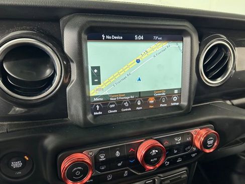 Used 2021 Jeep Wrangler Unlimited Sahara AWD/4WD image 21