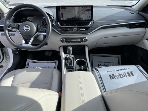 Used 2024 Nissan Altima 2.5 SL image 13