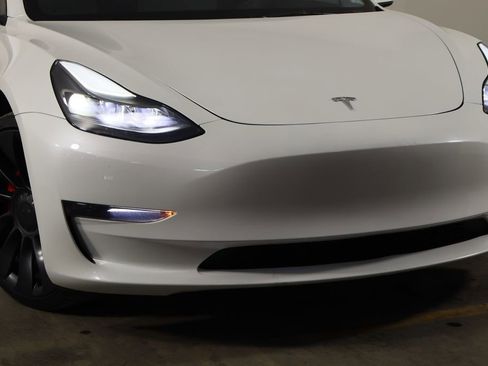 Used 2023 Tesla Model 3 Performance image 42