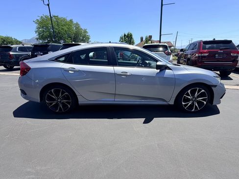 Used 2020 Honda Civic Sport image 3