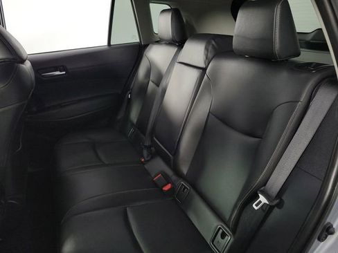 Used 2024 Toyota Corolla Cross XLE FWD image 17