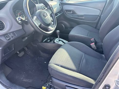 Used 2016 Toyota Yaris LE FWD image 8