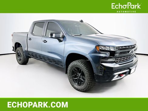 Used 2021 Chevrolet Silverado 1500 LT Trail Boss w/ Convenience Package II image 1
