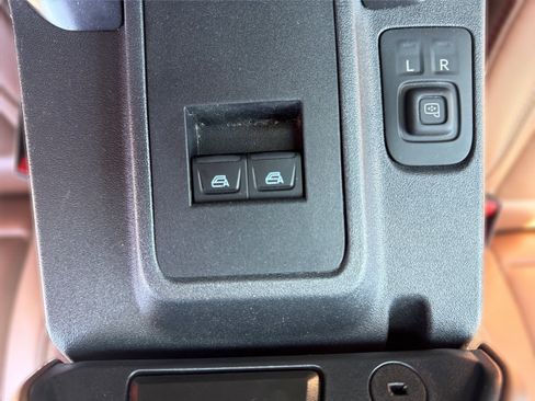 Used 2024 Ford Bronco Heritage Edition AWD/4WD image 28