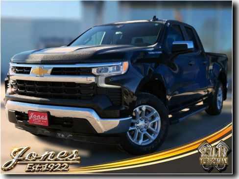 Used 2022 Chevrolet Silverado 1500 LT w/ Protection Package image 1