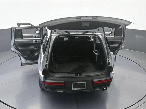 Used 2025 Hyundai Santa Fe SE FWD image 66