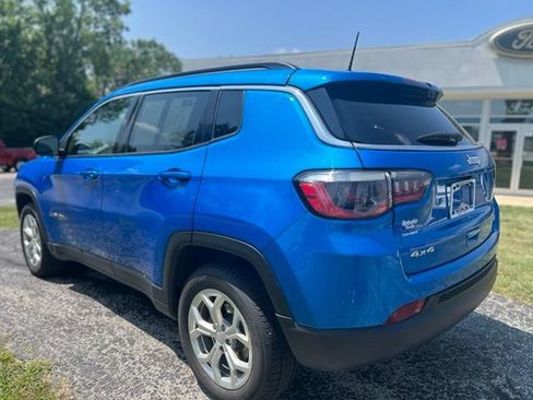 Used 2024 Jeep Compass Latitude AWD/4WD image 6
