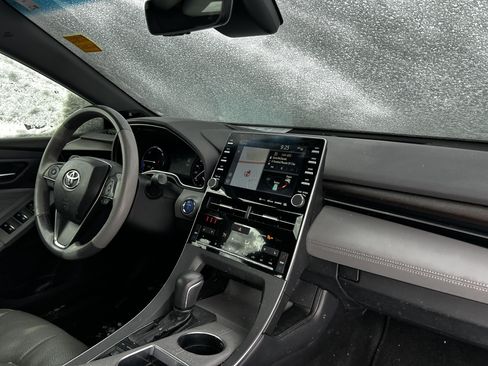 Used 2019 Toyota Avalon Limited w/ Advanced Safety Package image 14