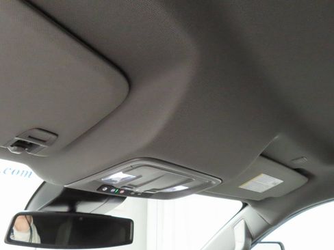 Used 2025 Chevrolet Silverado 1500 RST w/ Z71 Off-Road Package image 19