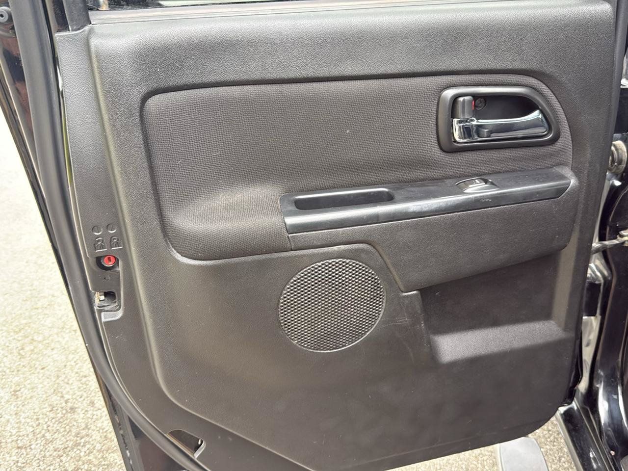 Used 2012 Chevrolet Colorado LT AWD/4WD image 19