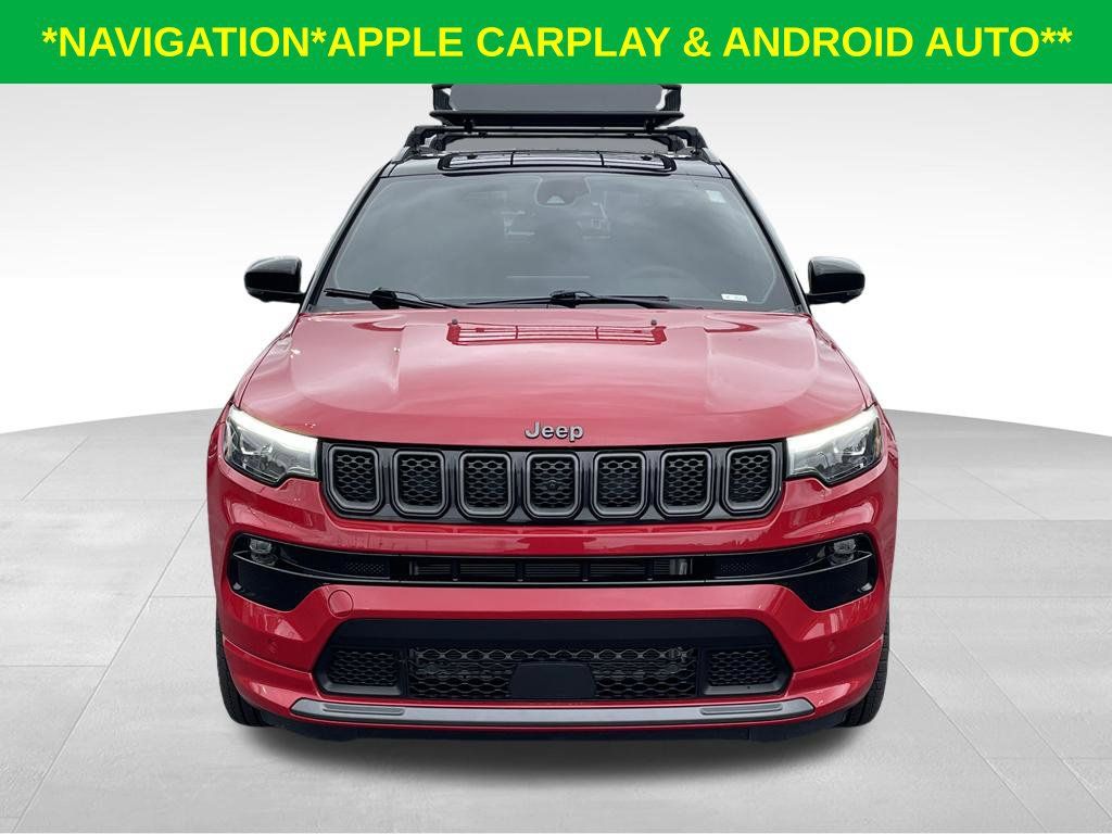 Used 2024 Jeep Compass Limited w/ Driver Assist Group I AWD/4WD image 2