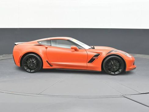 Used 2019 Chevrolet Corvette Grand Sport w/ Grand Sport Heritage Package RWD image 17