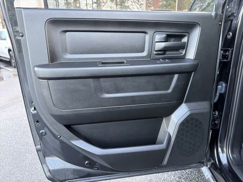 Used 2019 RAM 1500 Express w/ Express Value Package image 22