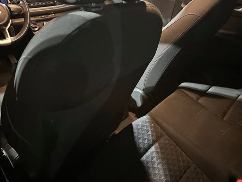 Used 2023 Kia Rio LX image 5