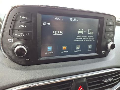 Used 2019 Hyundai Santa Fe SE FWD image 12