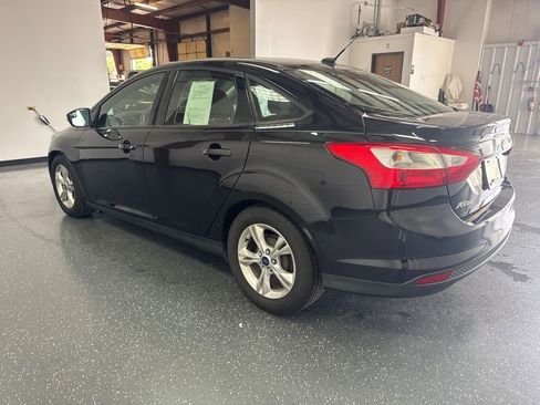 Used 2014 Ford Focus SE FWD image 6
