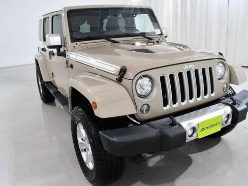 Used 2017 Jeep Wrangler Unlimited Sahara w/ Quick Order Package 24E Chief image 4