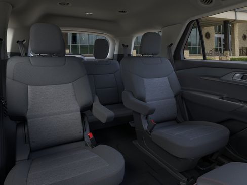 New 2026 Ford Explorer Active RWD image 11
