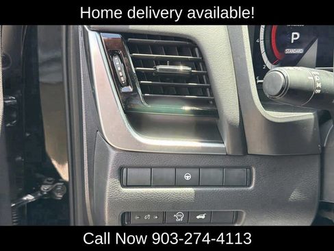 Used 2026 Nissan Rogue SL FWD image 31