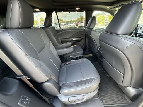 Used 2025 Lexus TX 350 AWD w/ Technology Package image 17