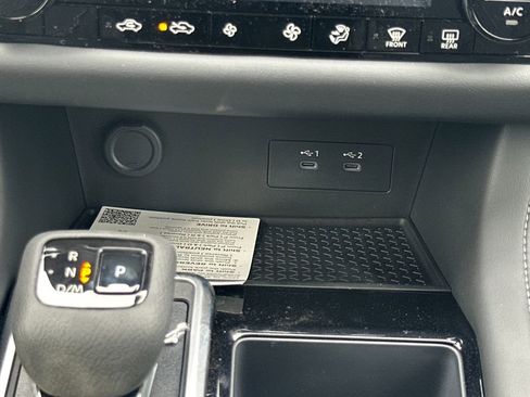 New 2026 Nissan Pathfinder SV image 22