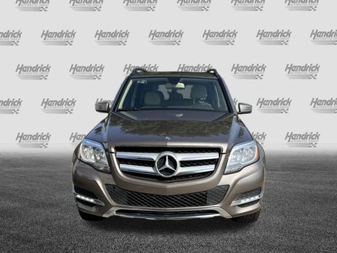 Used 2015 Mercedes-Benz GLK 350 2WD image 3