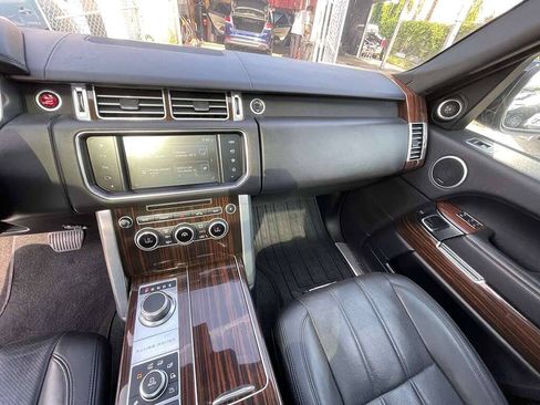 Used 2016 Land Rover Range Rover HSE AWD/4WD image 8