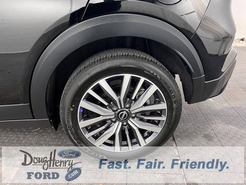 Used 2024 Nissan Kicks SV image 20