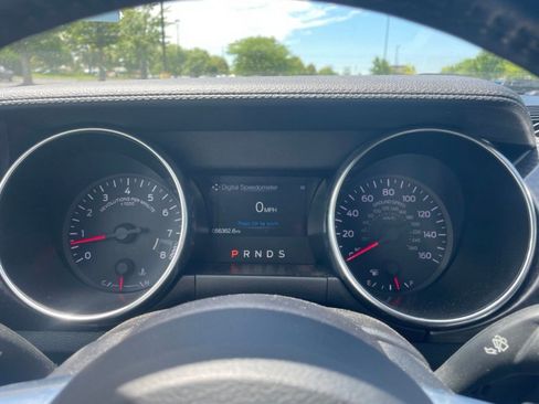 Used 2019 Ford Mustang GT Premium w/ GT Performance Package RWD image 11