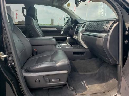 Used 2020 Toyota Tundra Platinum AWD/4WD image 17