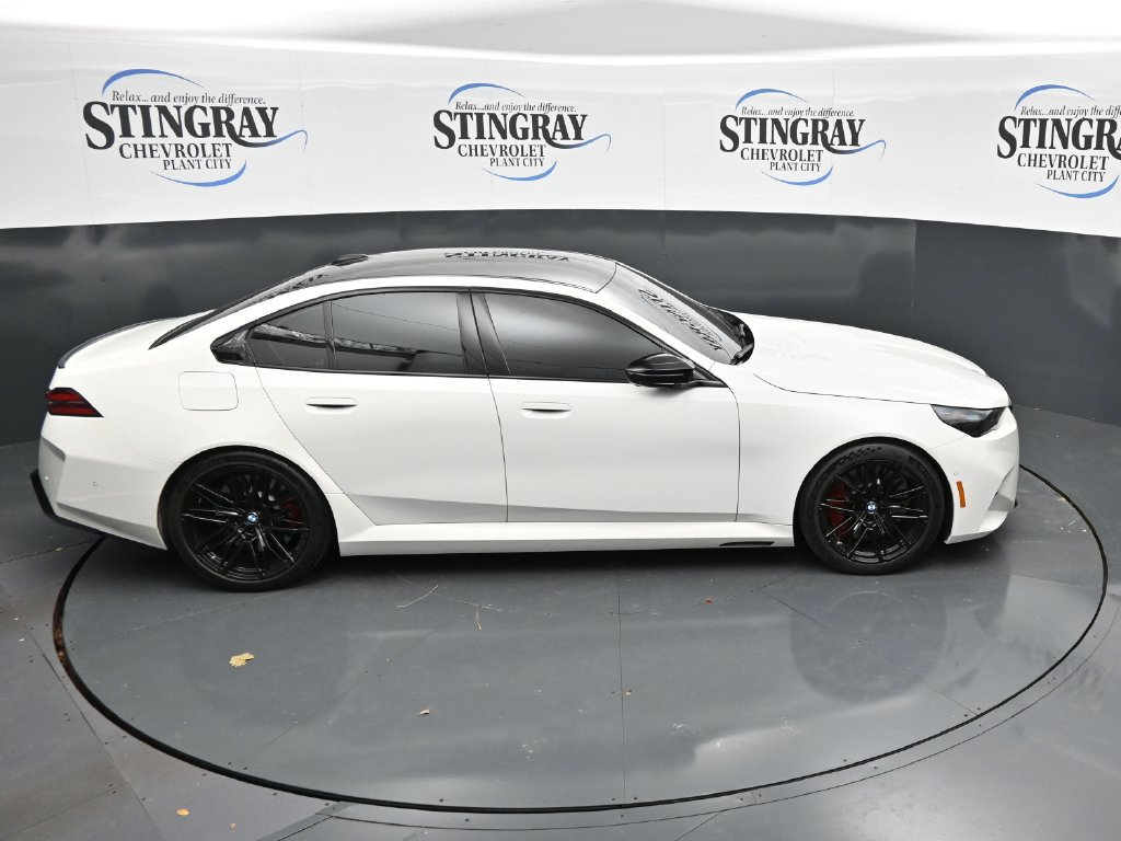 Used 2026 BMW M5 w/ Executive Package AWD/4WD image 25