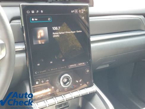 Used 2025 GMC Terrain Elevation AWD/4WD image 23