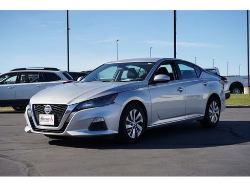 Used 2022 Nissan Altima 2.5 S image 7