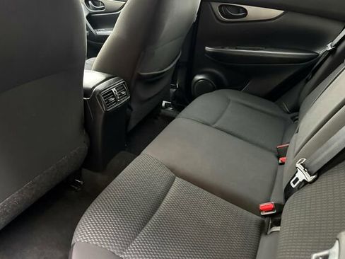 Used 2020 Nissan Rogue Sport S w/ Appearance Package image 9