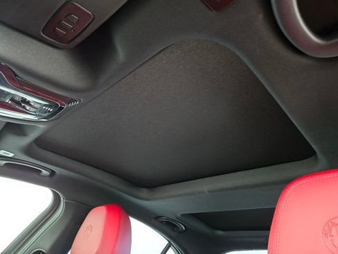 Used 2024 Alfa Romeo Giulia Ti w/ Performance Driving Package RWD image 11