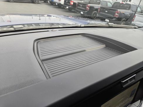 New 2026 Ford F250 4x4 Crew Cab Super Duty image 6