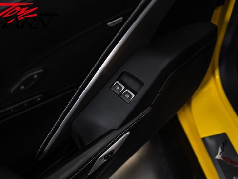 Used 2016 Chevrolet Corvette Z06 w/ 3LZ Preferred Equipment Group RWD image 29