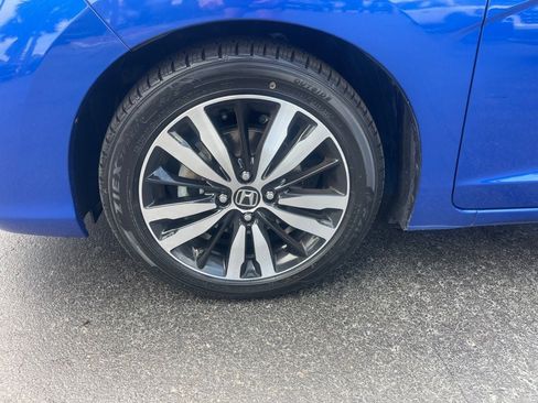 Used 2018 Honda Fit EX image 8