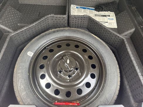 Used 2015 Ford Edge SEL w/ Equipment Group 201A image 47