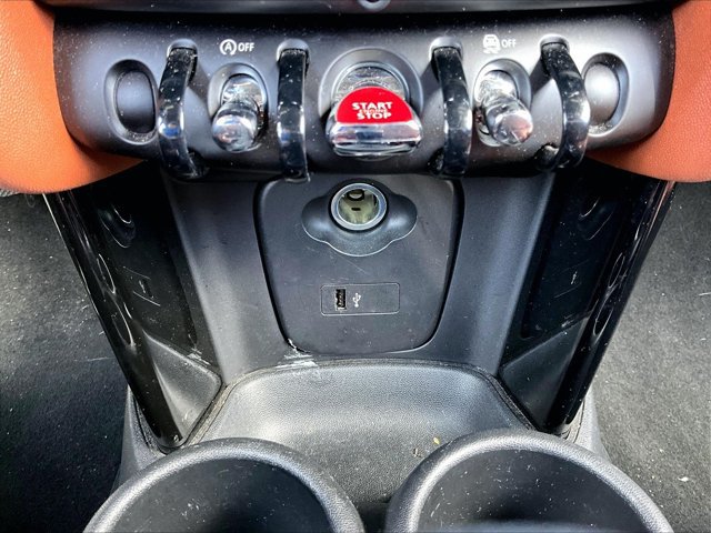 Used 2023 MINI Cooper Convertible w/ Signature Upholstery Package FWD image 25