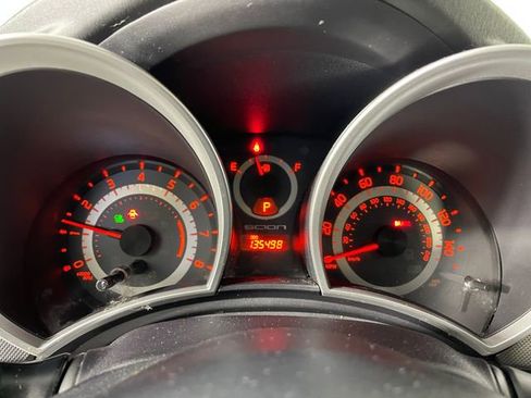 Used 2015 Scion tC image 3