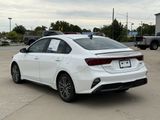 Used 2023 Kia Forte GT-Line image 5