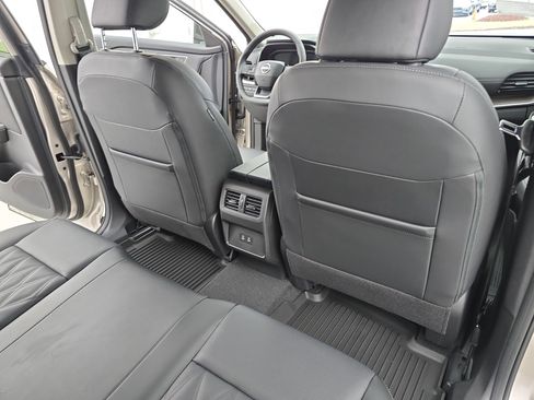 New 2026 Nissan Rogue Platinum AWD/4WD image 11